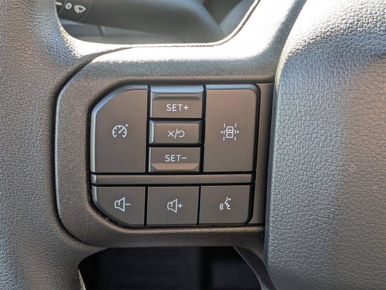 Certified 2025 Ford F150 XL w/ Tow/Haul Package image 27