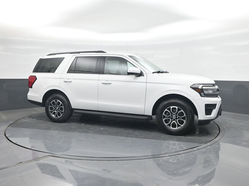 Certified 2024 Ford Expedition XLT RWD image 11