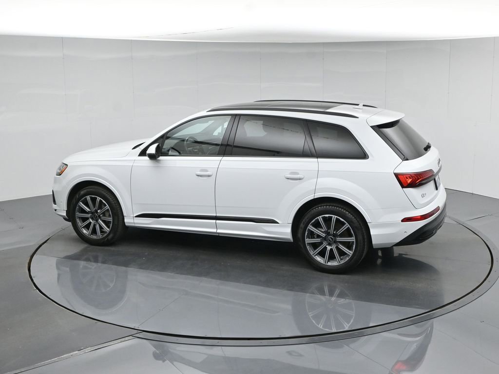 Used 2022 Audi Q7 2.0T Premium Plus w/ Premium Plus Package AWD/4WD image 43