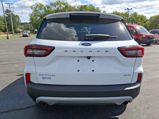 Certified 2024 Ford Escape Active image 6