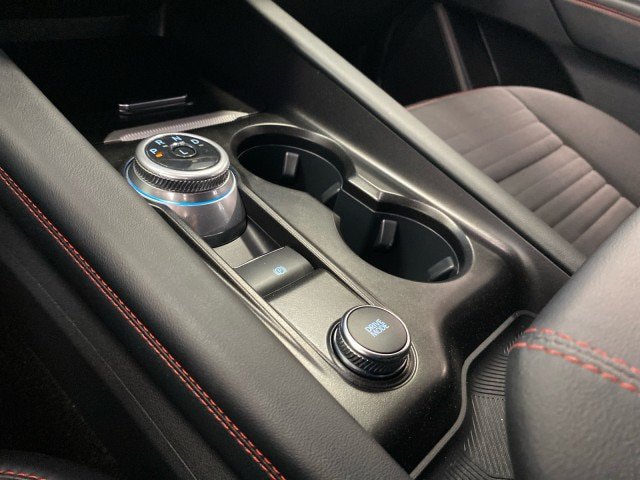 Certified 2025 Ford Explorer ST-Line AWD/4WD image 24