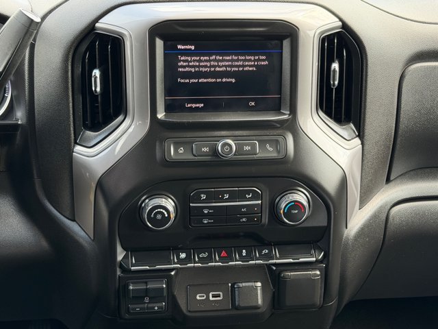 Used 2022 Chevrolet Silverado 2500 Custom w/ Custom Value Package AWD/4WD image 24