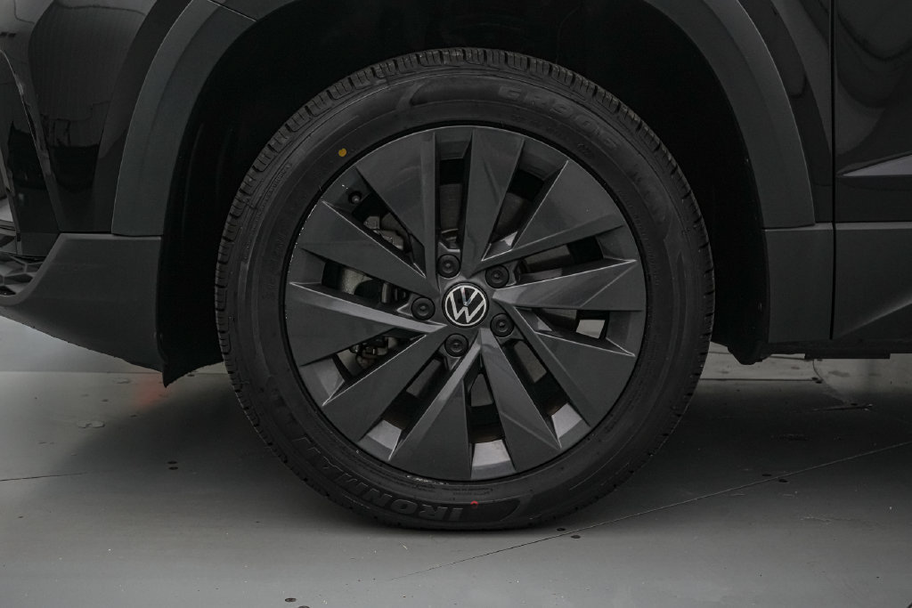 Used 2023 Volkswagen Taos S w/ IQ Drive S Package FWD image 10