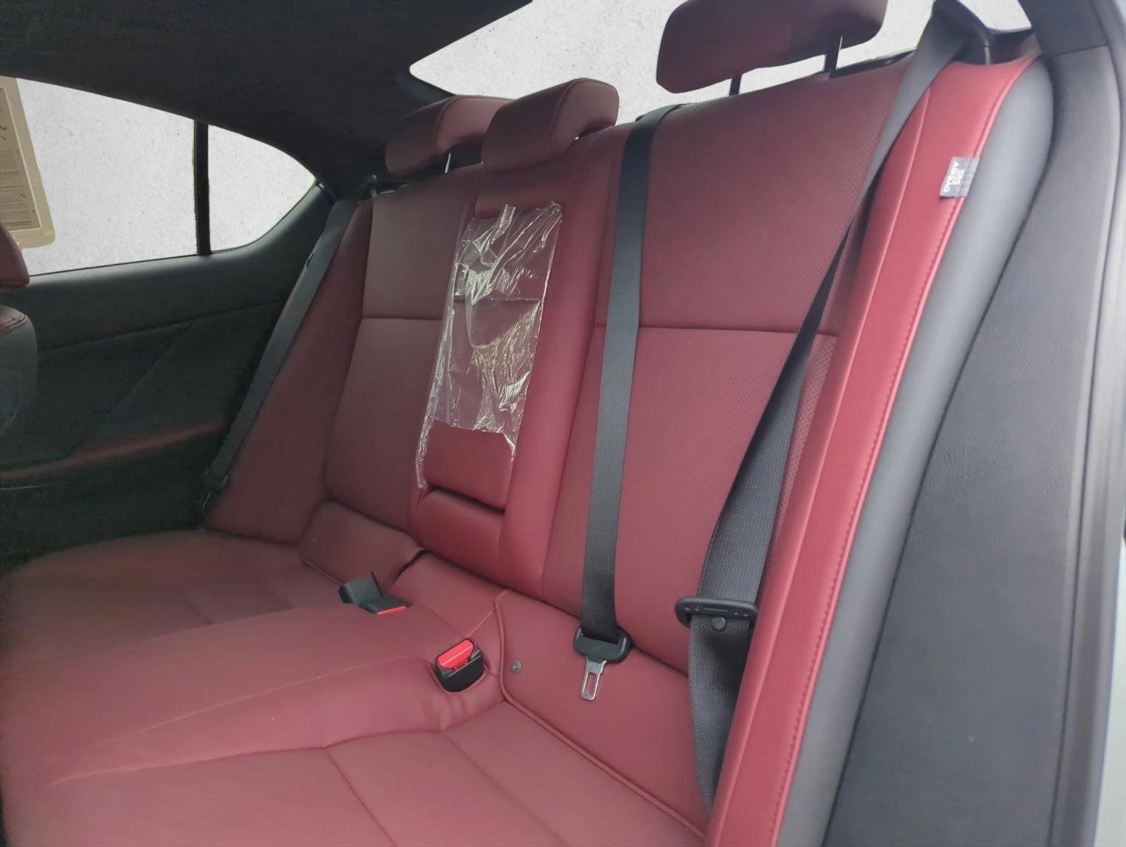 Used 2025 Lexus IS 350 F Sport RWD image 21