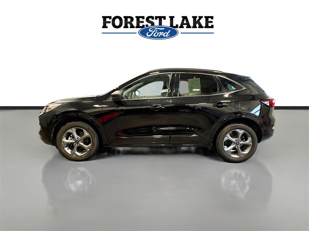 Certified 2023 Ford Escape ST-Line w/ Tech Pack #1 image 4