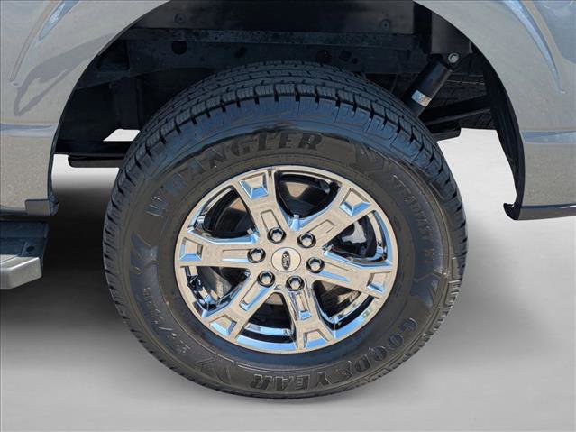Certified 2022 Ford F150 XLT w/ Equipment Group 302A High image 26