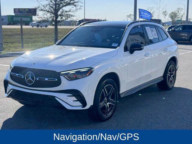 Used 2024 Mercedes-Benz GLC 300 image 3