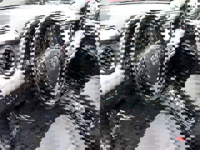 Used 2018 Toyota RAV4 XLE image 13