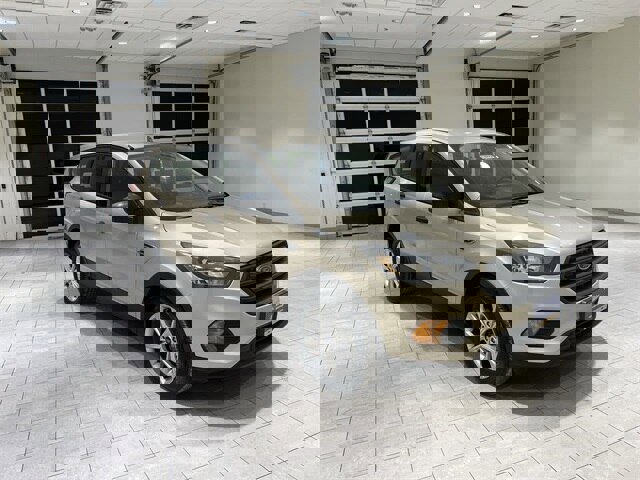 Certified 2018 Ford Escape S image 7