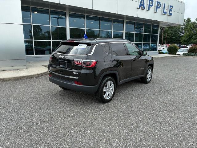 Used 2022 Jeep Compass Latitude w/ Sun and Sound Group image 3