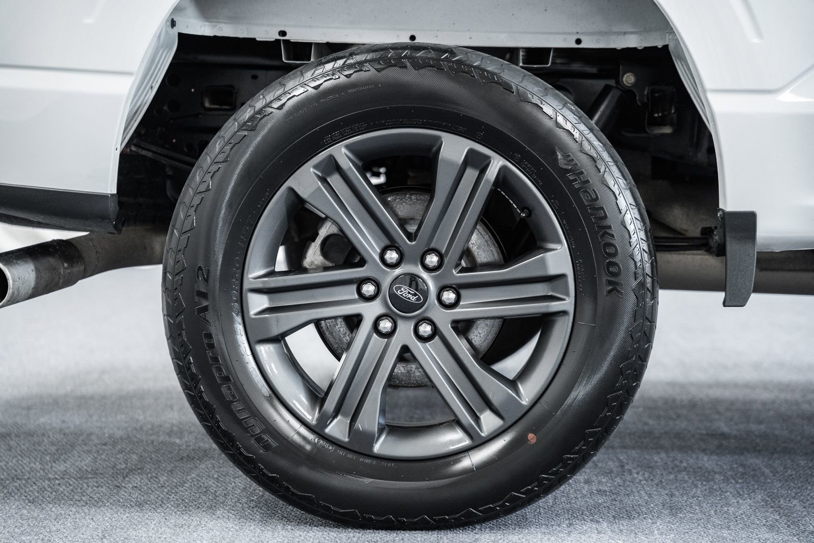 Certified 2023 Ford F150 Lariat w/ Equipment Group 502A High image 19