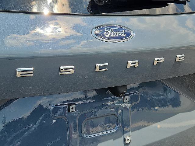 Certified 2025 Ford Escape SE FWD image 31