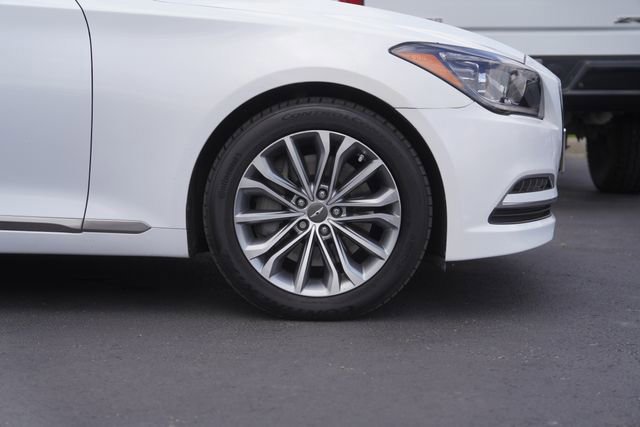 Used 2017 Genesis G80 3.8 RWD image 7