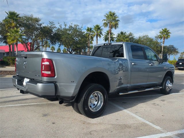 Used 2024 RAM 3500 Laramie w/ Towing Technology Group image 6