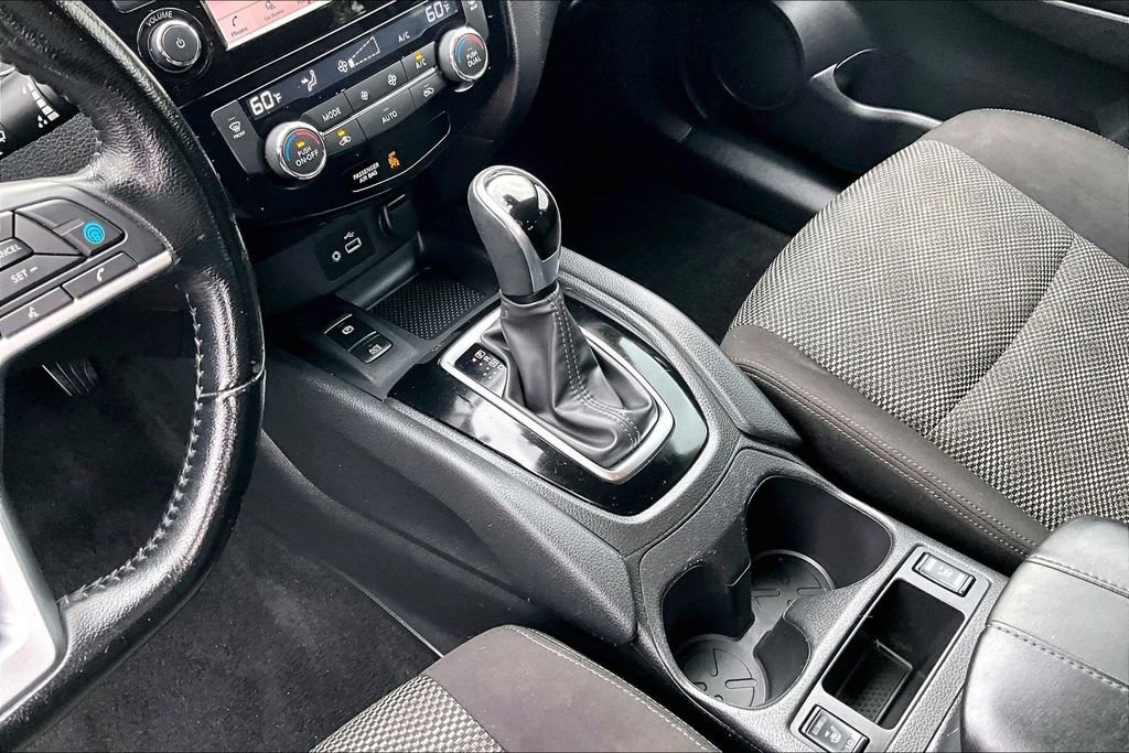 Used 2019 Nissan Rogue Sport SV w/ Technology Package FWD image 15