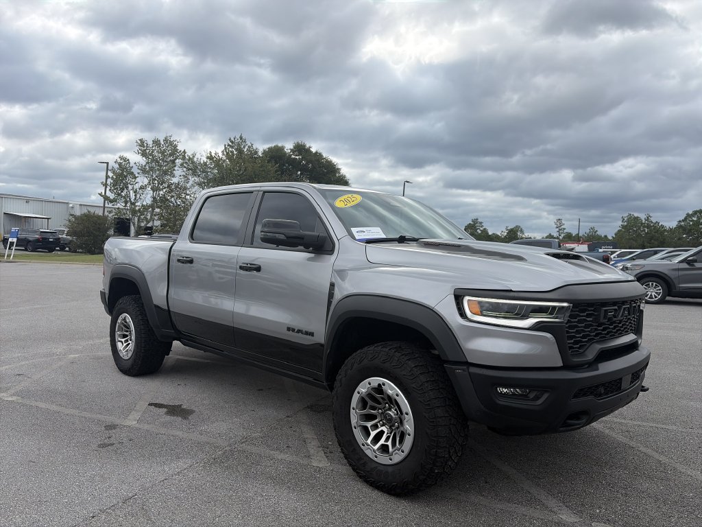 Used 2025 RAM 1500 RHO AWD/4WD image 9