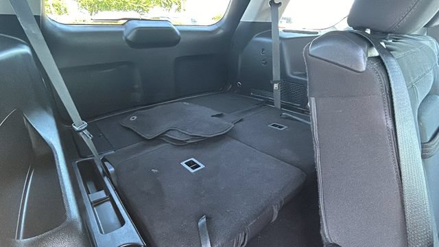 Certified 2023 Ford Explorer XLT RWD image 14