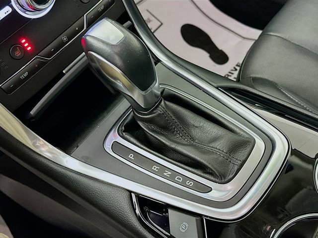 Certified 2018 Ford Edge Titanium w/ Equipment Group 301A image 25