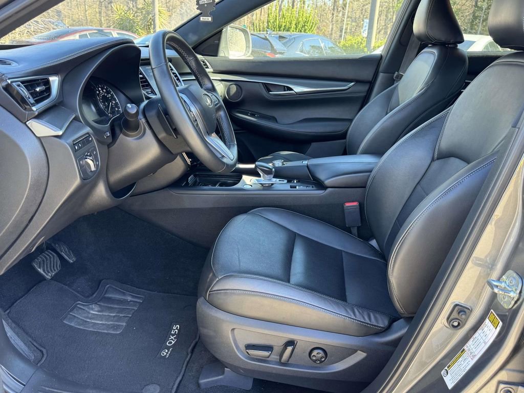 Used 2023 INFINITI QX55 Luxe w/ Cargo Package image 24
