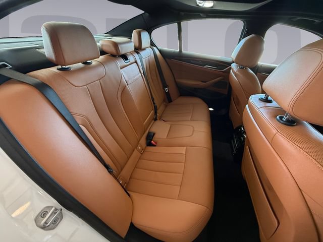 Used 2023 BMW 530i xDrive w/ Premium Package AWD/4WD image 18