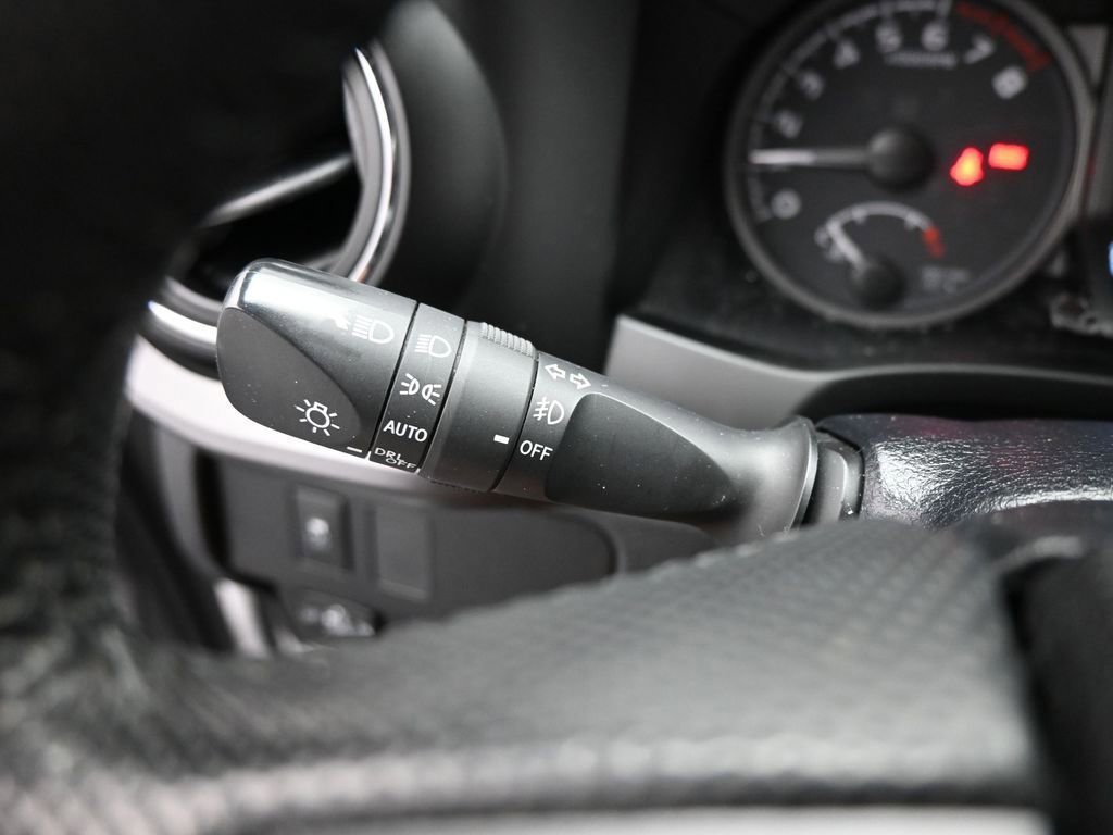 Used 2022 Toyota Tacoma TRD Sport image 38