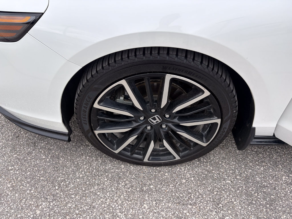 Used 2025 Honda Accord Touring image 30