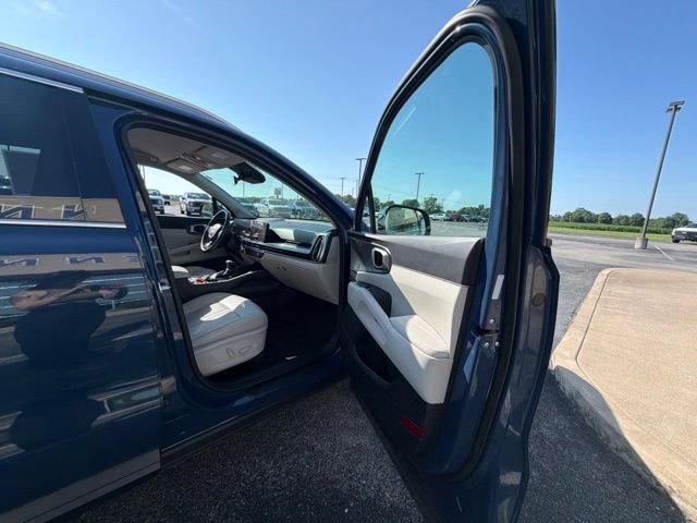 Used 2024 Kia Sorento EX FWD image 23