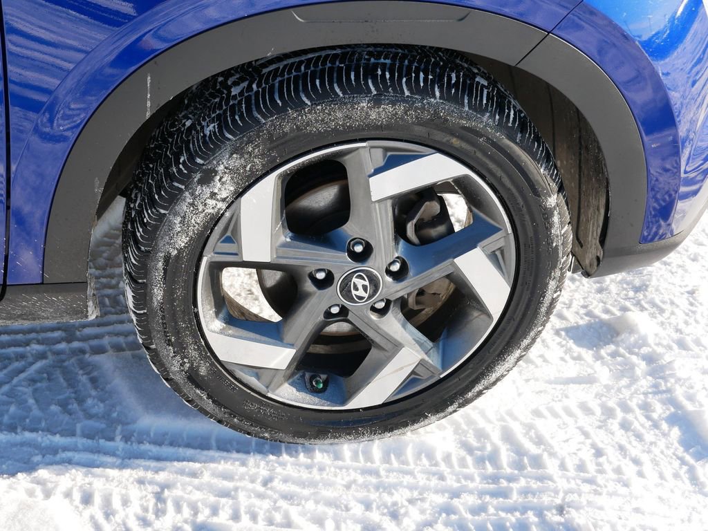 Used 2022 Hyundai Venue SEL image 7