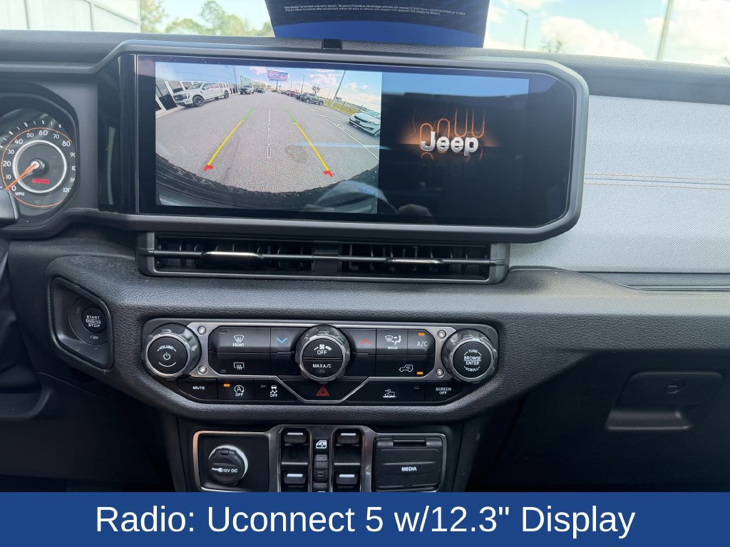 Used 2024 Jeep Wrangler Unlimited Sport AWD/4WD image 16
