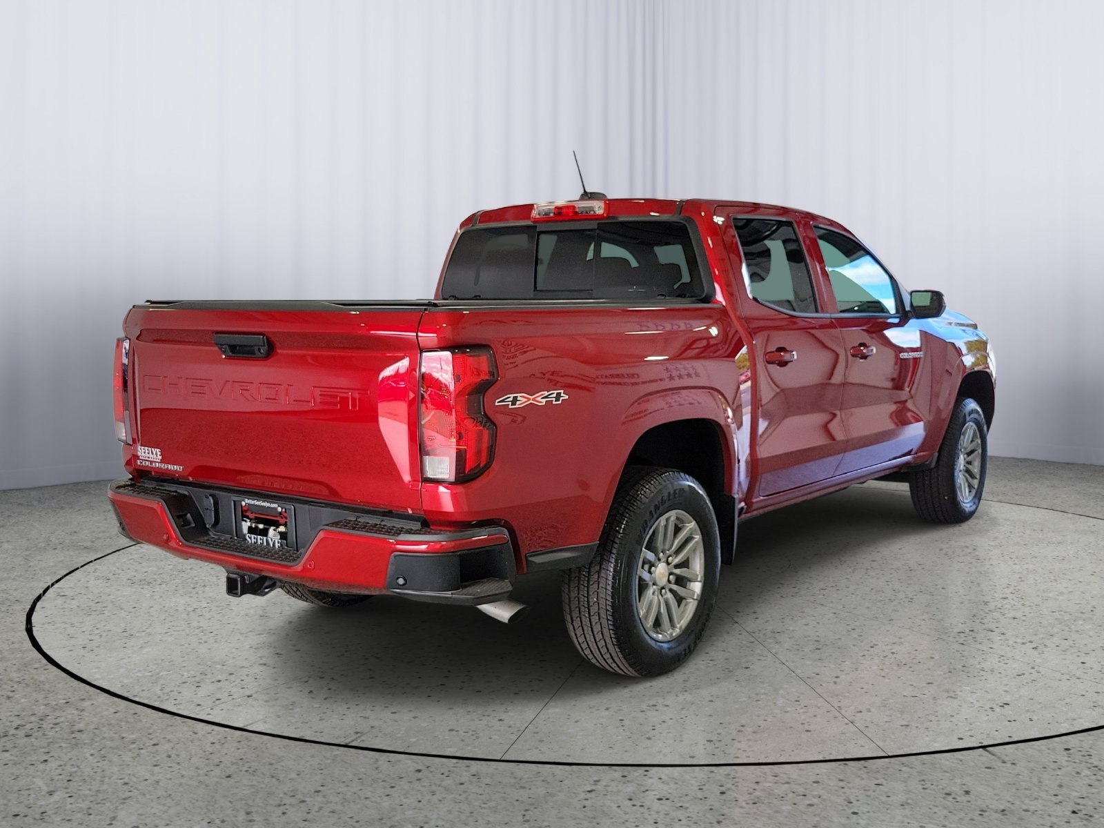 Used 2026 Chevrolet Colorado LT w/ Advanced Trailering Package AWD/4WD image 2