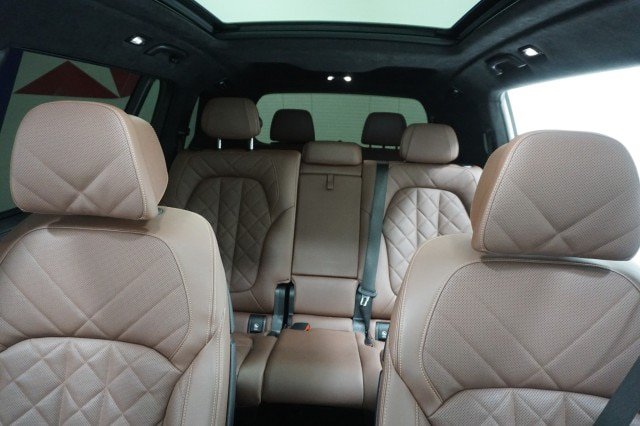 Used 2024 BMW X7 xDrive40i w/ Executive Package AWD/4WD image 26