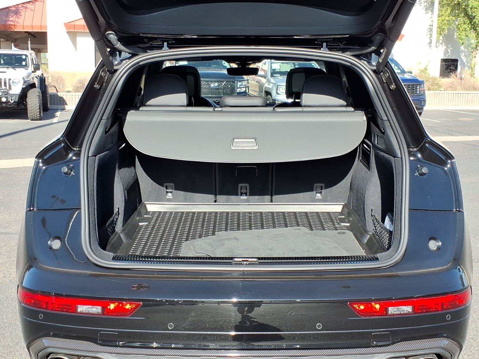 Used 2022 Audi SQ5 Premium Plus AWD/4WD image 10