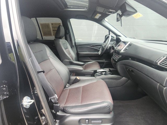 Used 2020 Honda Ridgeline Black Edition image 12
