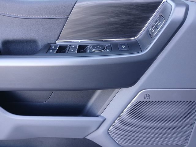 Certified 2025 Ford F150 Lariat w/ Equipment Group 501A Mid image 17