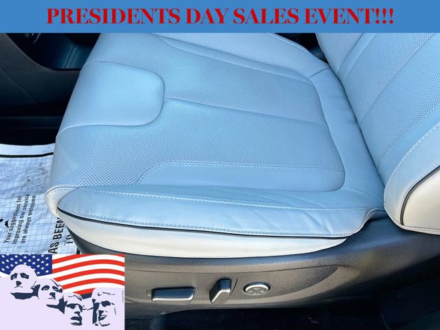Used 2023 Hyundai Palisade SEL w/ Premium Package image 19