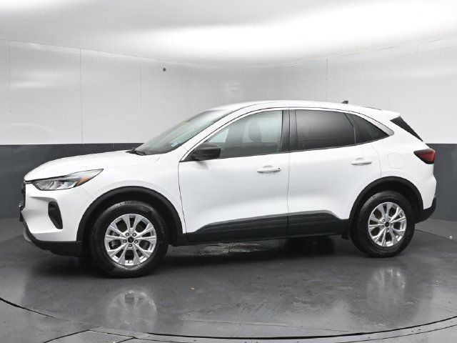 Certified 2023 Ford Escape Active w/ Tech Pack #1 AWD/4WD image 4