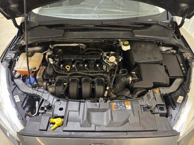 Certified 2017 Ford Focus SE image 11