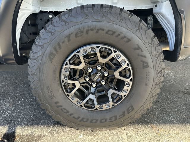 Certified 2025 Ford F150 Raptor w/ Equipment Group 803A Raptor R image 10