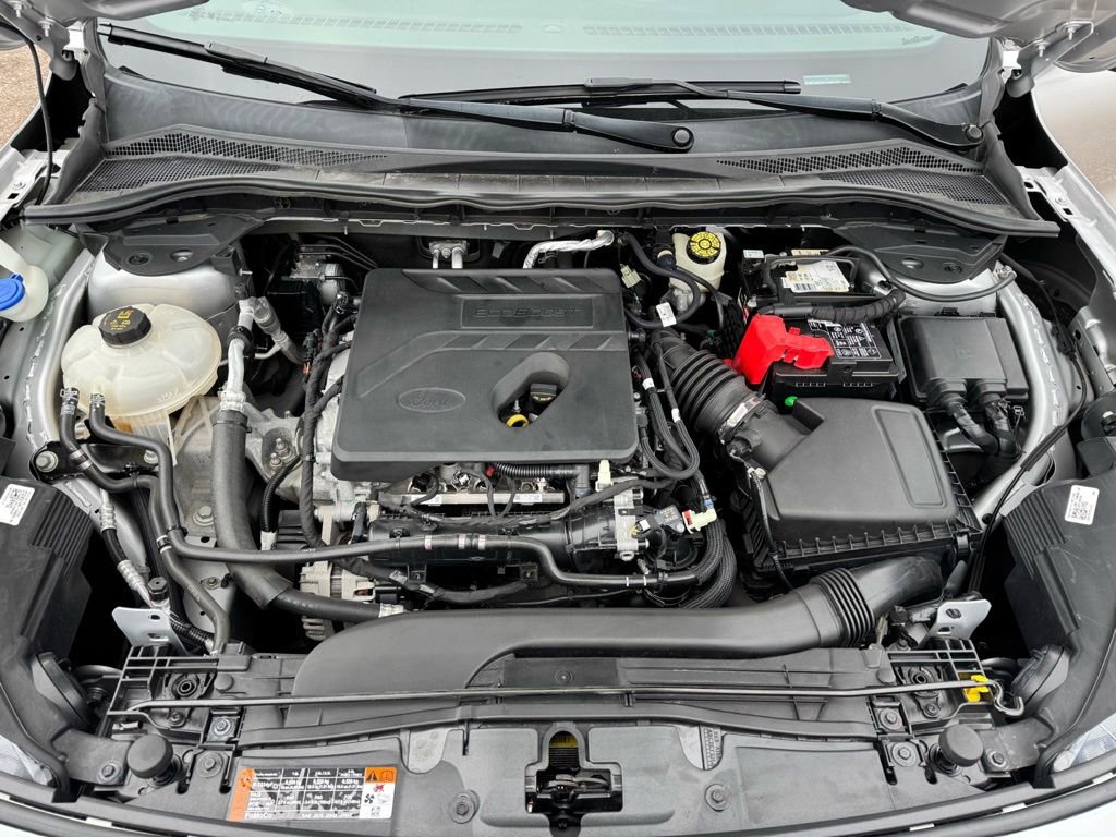 Certified 2020 Ford Escape SE image 11