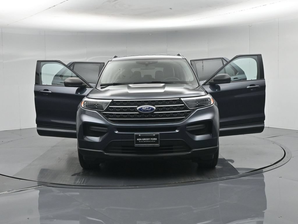 Certified 2023 Ford Explorer XLT RWD image 34