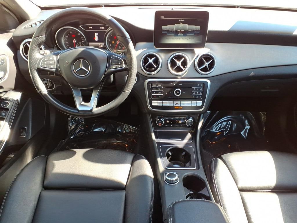 Used 2019 Mercedes-Benz GLA 250 4MATIC image 16