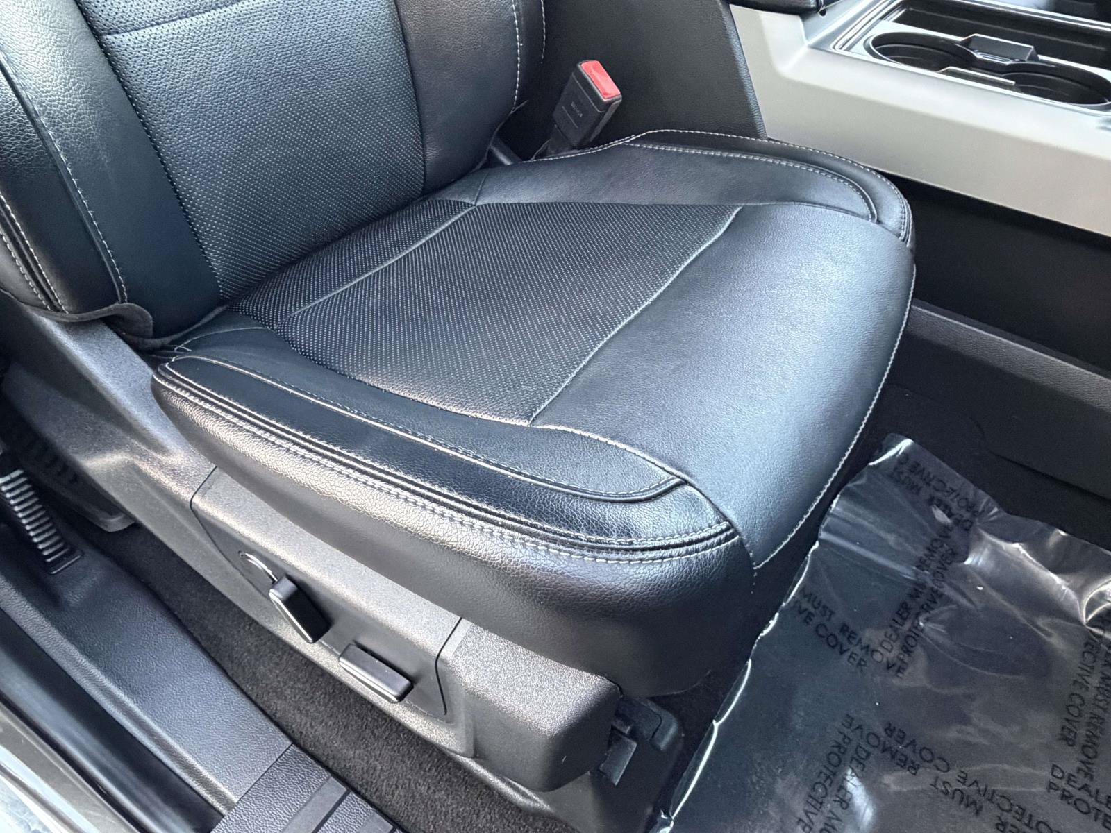 Certified 2019 Ford F250 Lariat w/ Lariat Ultimate Package AWD/4WD image 29
