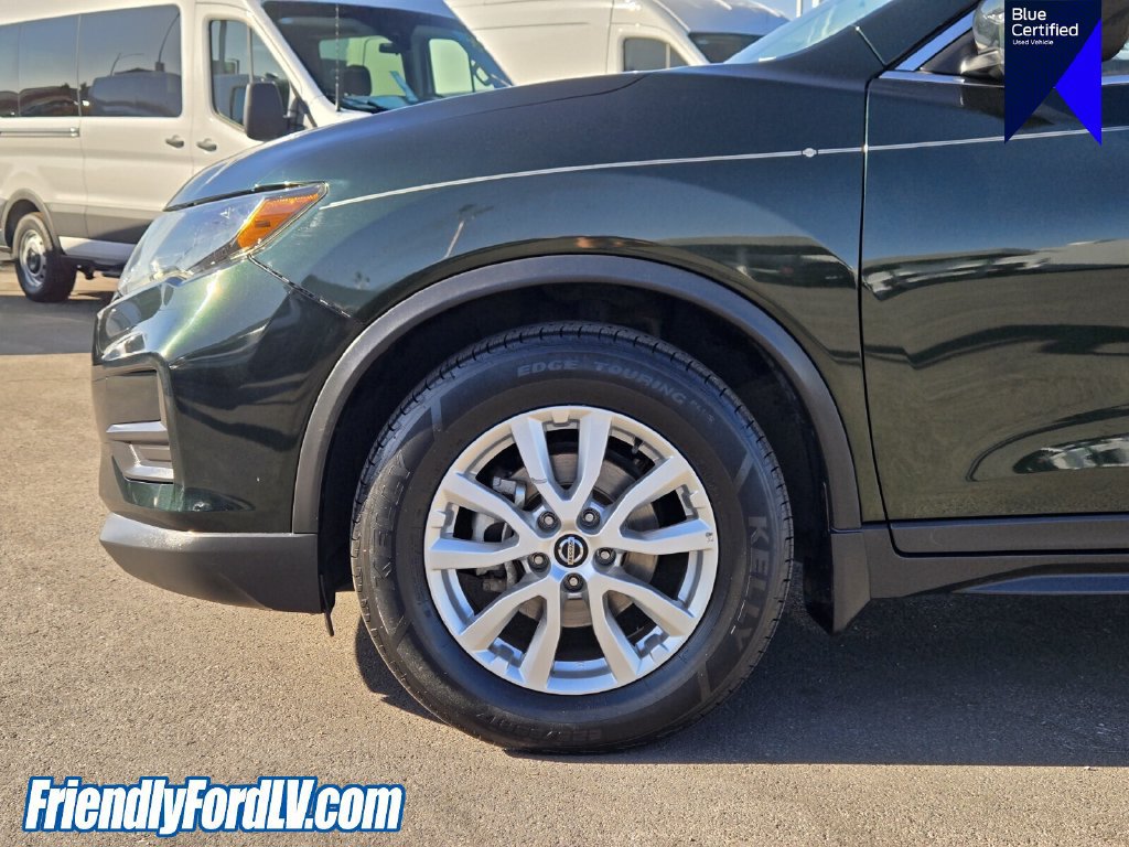 Used 2019 Nissan Rogue SV FWD image 10