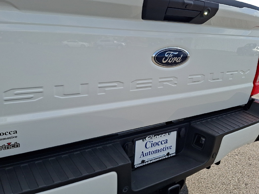 Certified 2025 Ford F250 XL w/ STX Appearance Package AWD/4WD image 31