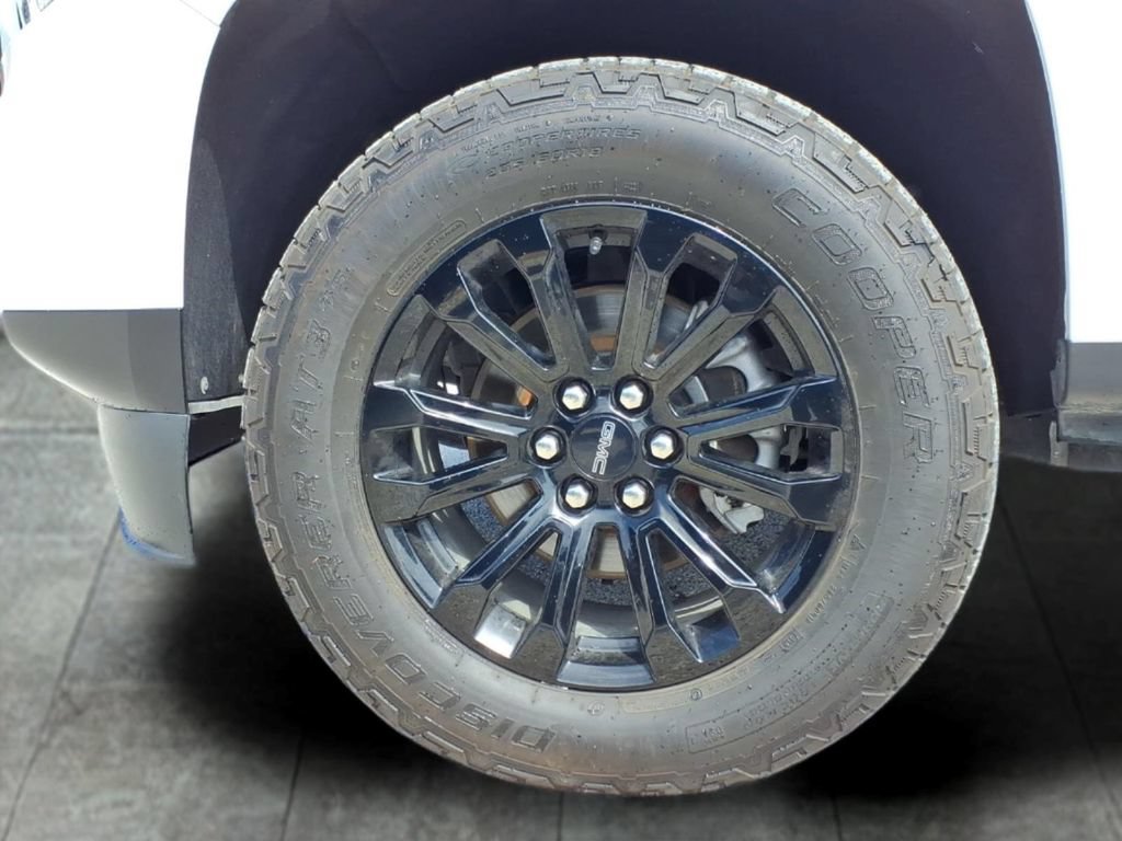 Used 2022 GMC Canyon Elevation w/ Trailering Package AWD/4WD image 8