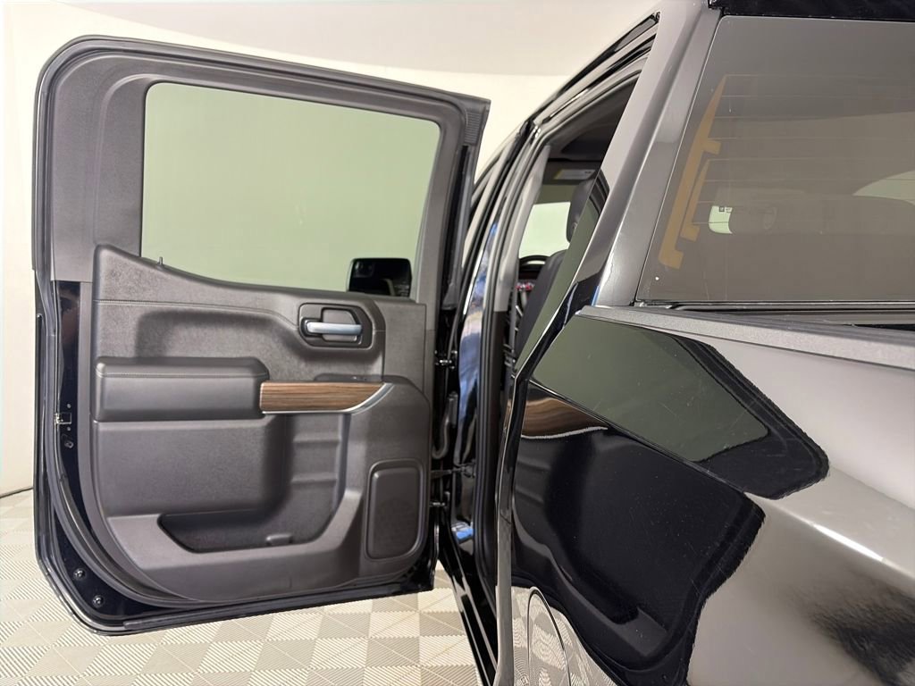 Used 2020 Chevrolet Silverado 1500 RST w/ Texas Edition image 12