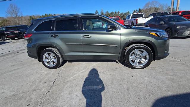 Used 2018 Toyota Highlander Limited image 7