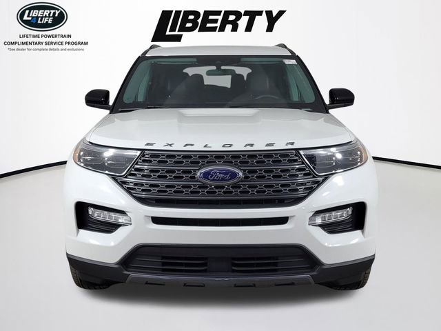 Certified 2024 Ford Explorer XLT w/ Equipment Group 202A AWD/4WD image 8