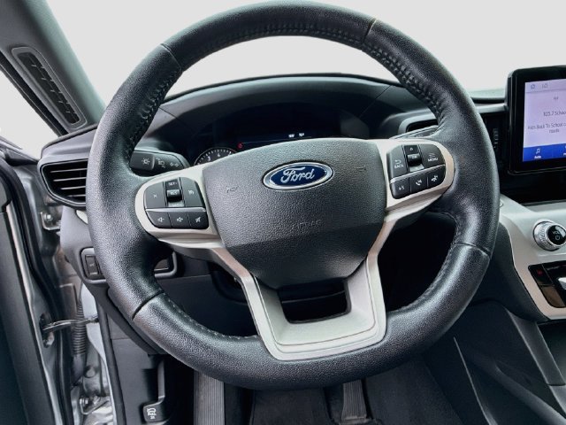 Certified 2023 Ford Explorer XLT AWD/4WD image 12