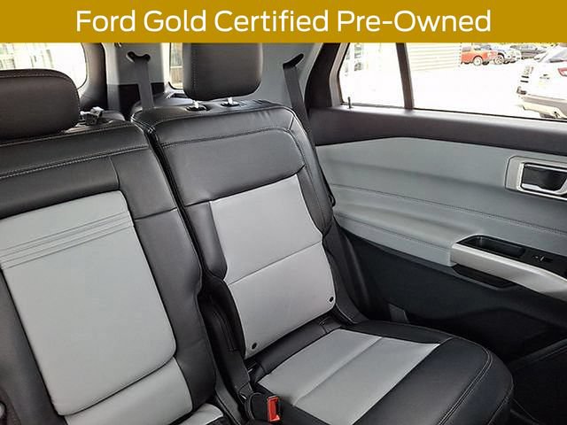 Certified 2022 Ford Explorer XLT w/ Equipment Group 202A AWD/4WD image 29